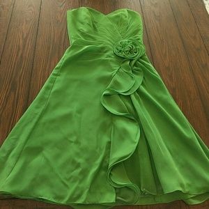 Pretty green dress!
